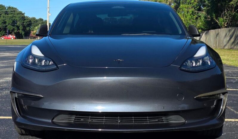 								2022 Tesla Model 3 Long Range AWD full									