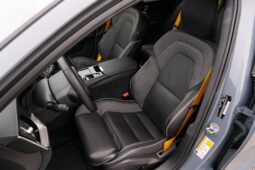 										2023 Volvo V60 Recharge T8 Polestar Engineered 455-hp full									