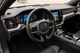 										2023 Volvo V60 Recharge T8 Polestar Engineered 455-hp full									