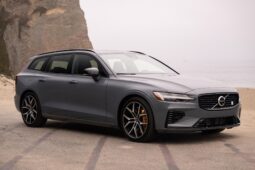 										2023 Volvo V60 Recharge T8 Polestar Engineered 455-hp full									