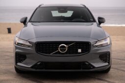 2023 Volvo V60 Recharge T8 Polestar Engineered 455-hp