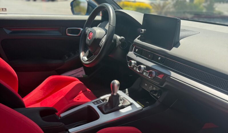 								2024 Honda Civic Type R Manual full									