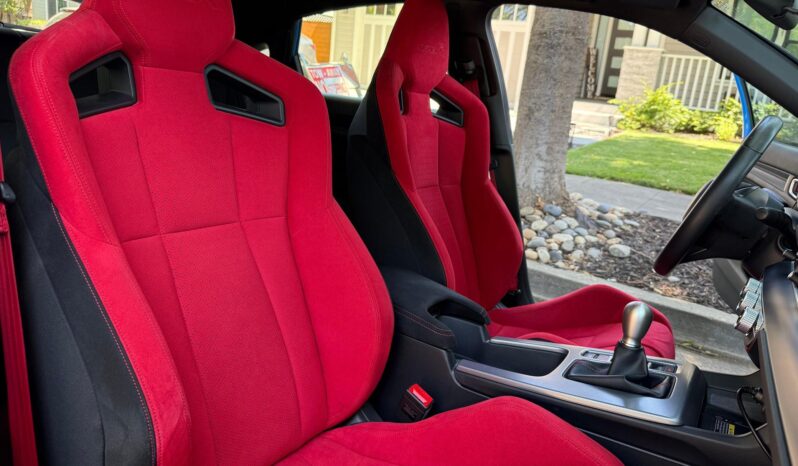 								2024 Honda Civic Type R Manual full									