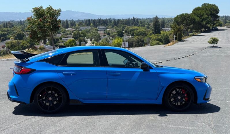 								2024 Honda Civic Type R Manual full									