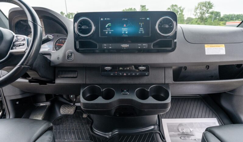 								2023 Mercedes-Benz Sprinter 3500XD AWD full									