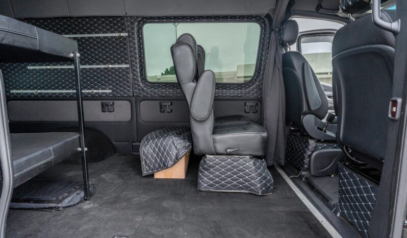 								2023 Mercedes-Benz Sprinter 3500XD AWD full									