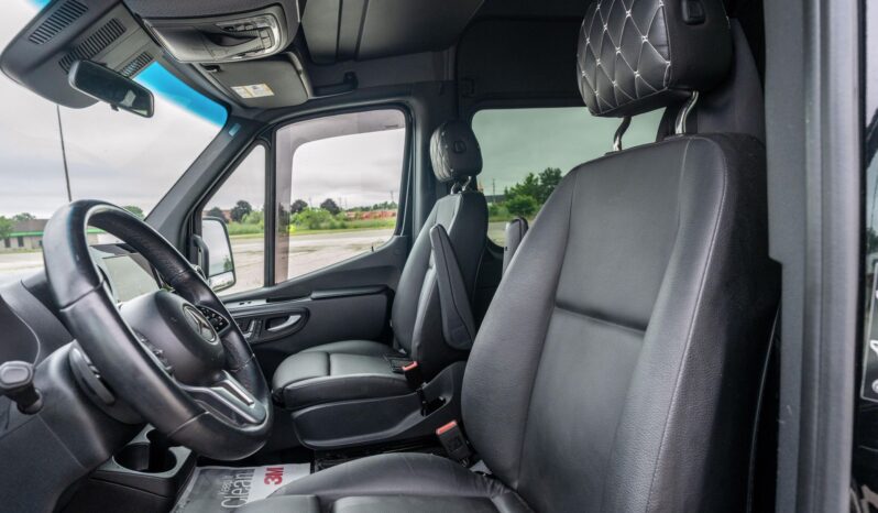 								2023 Mercedes-Benz Sprinter 3500XD AWD full									