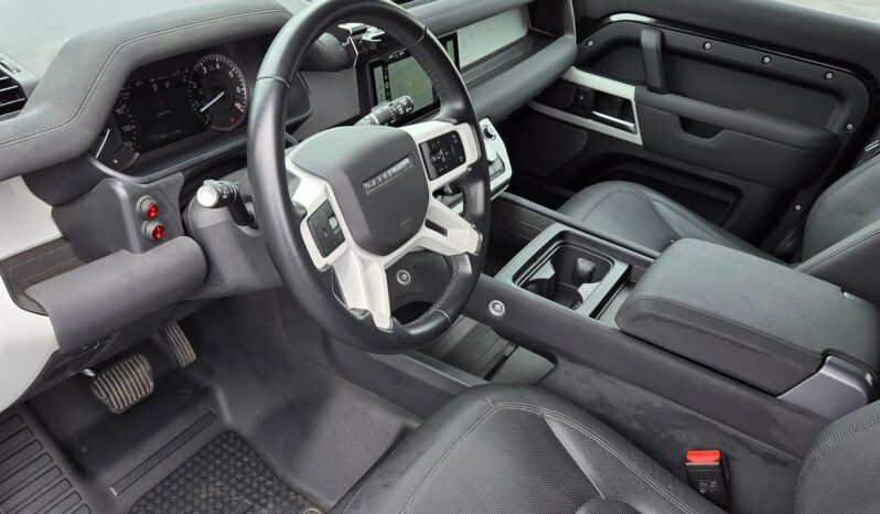 								2023 Land Rover Defender 110 S TReK Edition full									