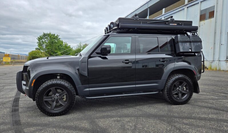 								2023 Land Rover Defender 110 S TReK Edition full									