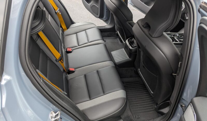 								2022 Volvo V60 T8 Polestar Engineered Extended Range full									