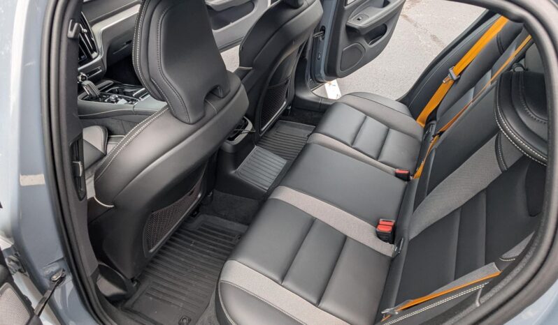 								2022 Volvo V60 T8 Polestar Engineered Extended Range full									