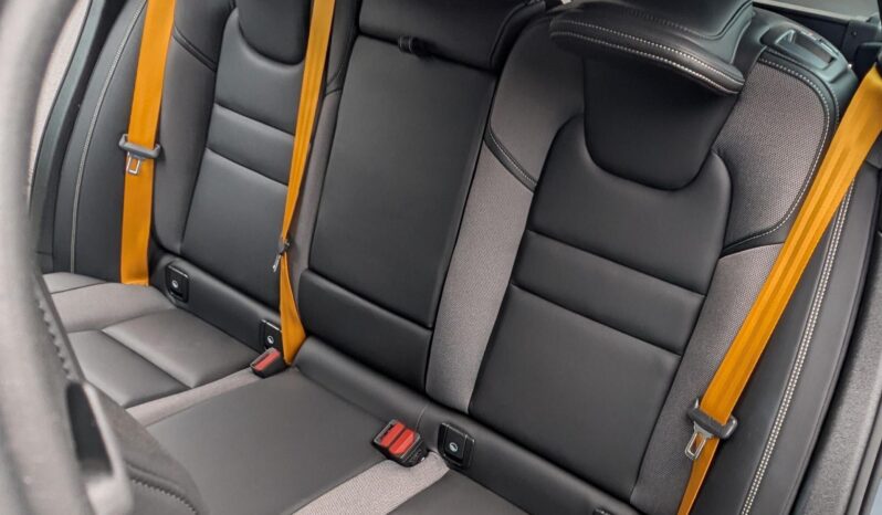 								2022 Volvo V60 T8 Polestar Engineered Extended Range full									