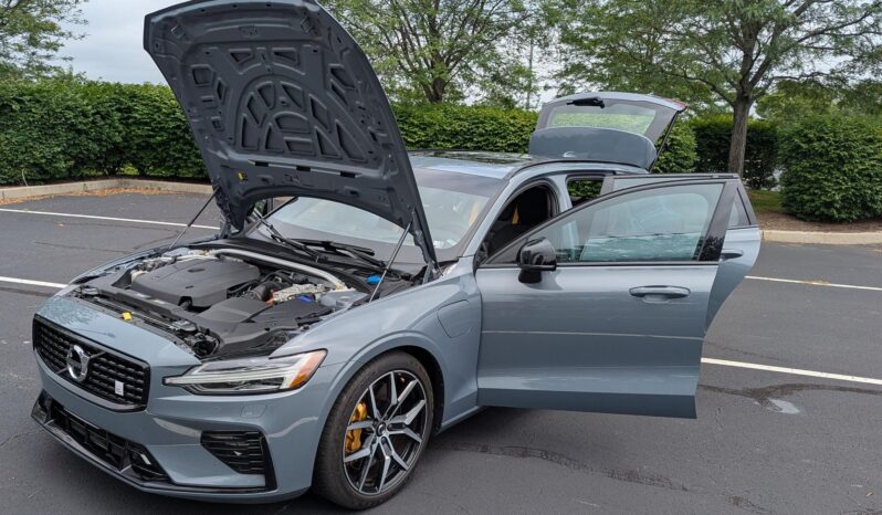 								2022 Volvo V60 T8 Polestar Engineered Extended Range full									