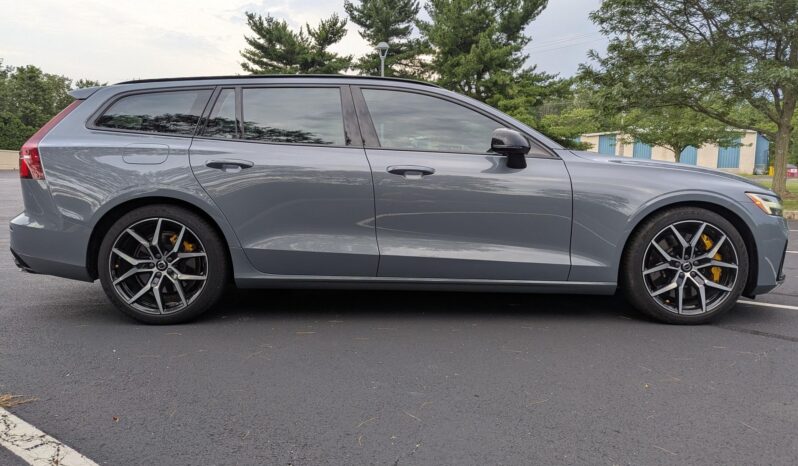 								2022 Volvo V60 T8 Polestar Engineered Extended Range full									