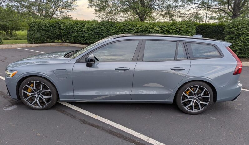 								2022 Volvo V60 T8 Polestar Engineered Extended Range full									