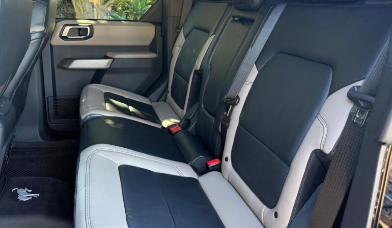 								2022 Ford Bronco Wildtrak 4WD full									