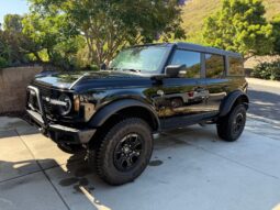 										2022 Ford Bronco Wildtrak 4WD full									