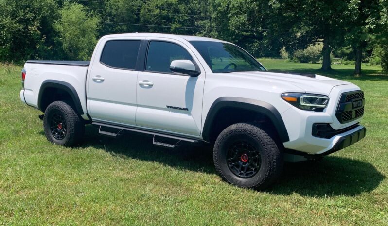 								2023 Toyota Tacoma TRD Pro Double Cab 4×4 full									