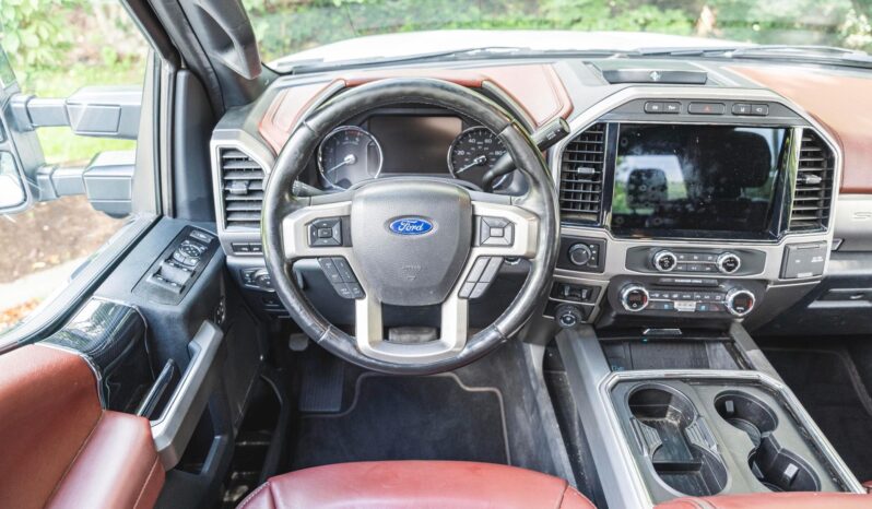 								2022 Ford F-350 Super Duty Platinum 4×4 Turbodiesel full									