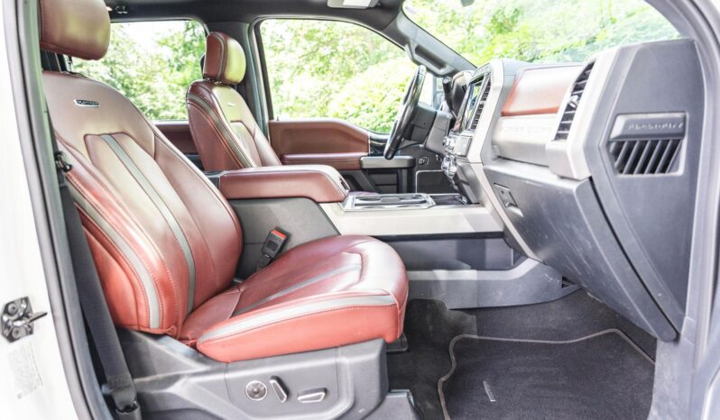 								2022 Ford F-350 Super Duty Platinum 4×4 Turbodiesel full									