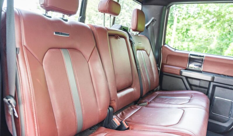 								2022 Ford F-350 Super Duty Platinum 4×4 Turbodiesel full									