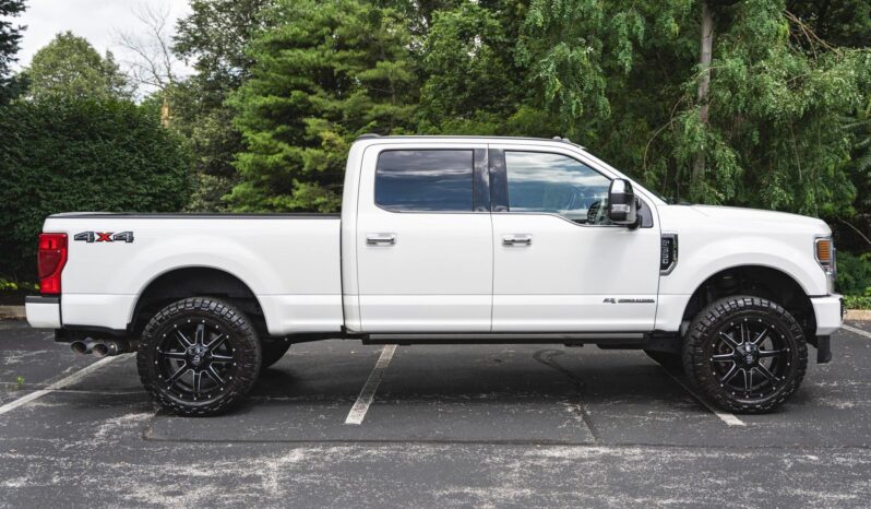								2022 Ford F-350 Super Duty Platinum 4×4 Turbodiesel full									