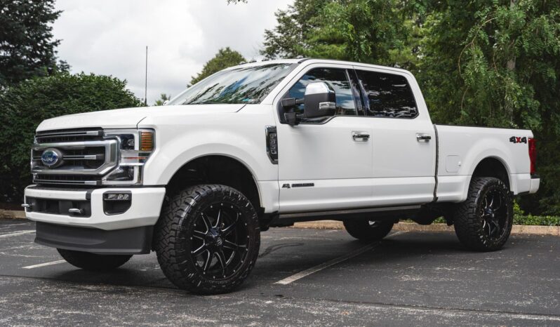 								2022 Ford F-350 Super Duty Platinum 4×4 Turbodiesel full									