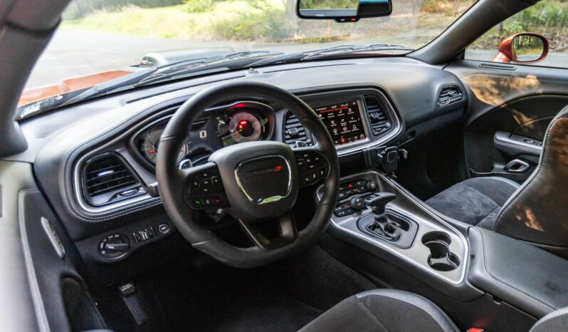 								2022 Dodge Challenger 392 Hemi Scat Pack Shaker full									