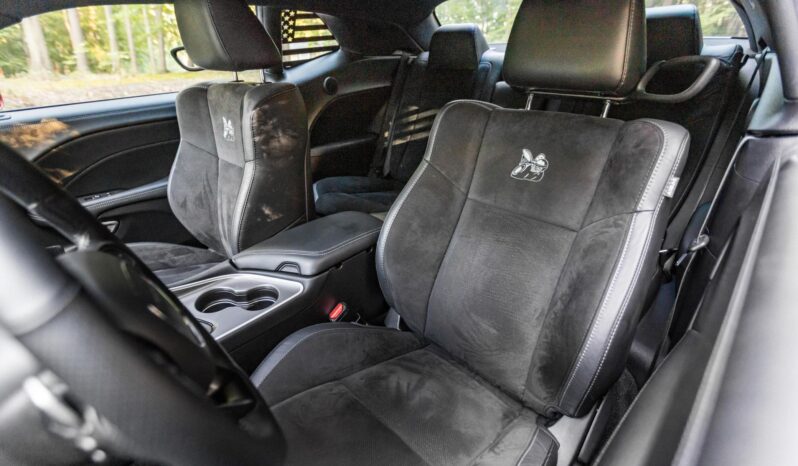 								2022 Dodge Challenger 392 Hemi Scat Pack Shaker full									