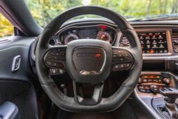 										2022 Dodge Challenger 392 Hemi Scat Pack Shaker full									