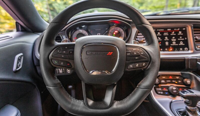 								2022 Dodge Challenger 392 Hemi Scat Pack Shaker full									