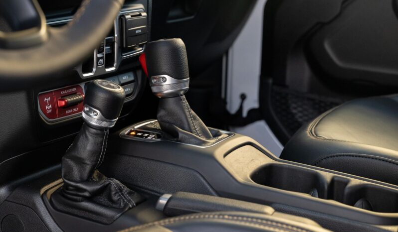 								2024 Jeep Wrangler Willys 4xe Hybrid full									