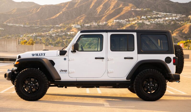 								2024 Jeep Wrangler Willys 4xe Hybrid full									