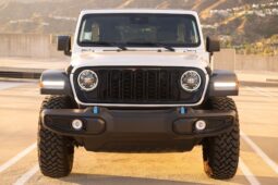 										2024 Jeep Wrangler Willys 4xe Hybrid full									