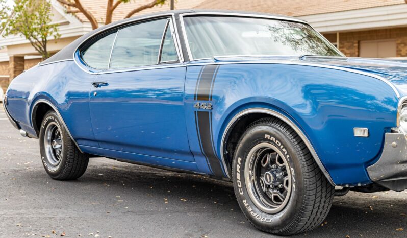 								1968 Oldsmobile 442 Coupe 400-Cubic-Inch V8 full									
