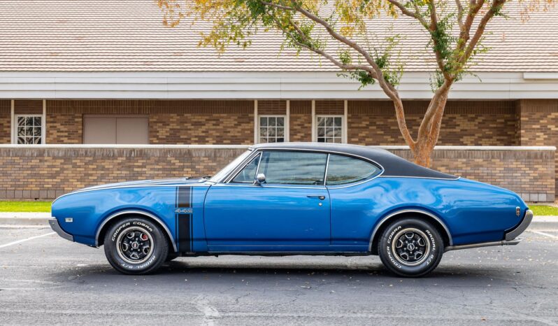 								1968 Oldsmobile 442 Coupe 400-Cubic-Inch V8 full									