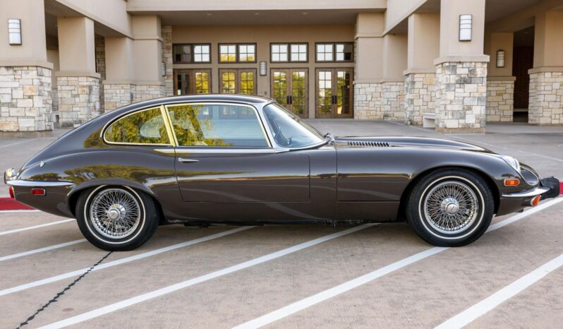								1973 Jaguar XKE 2+2 Coupe full									