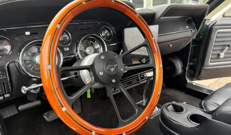 								1968 Ford Mustang Coupe full									