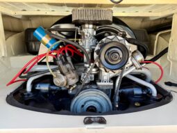 										1975 Volkswagen Bus full									