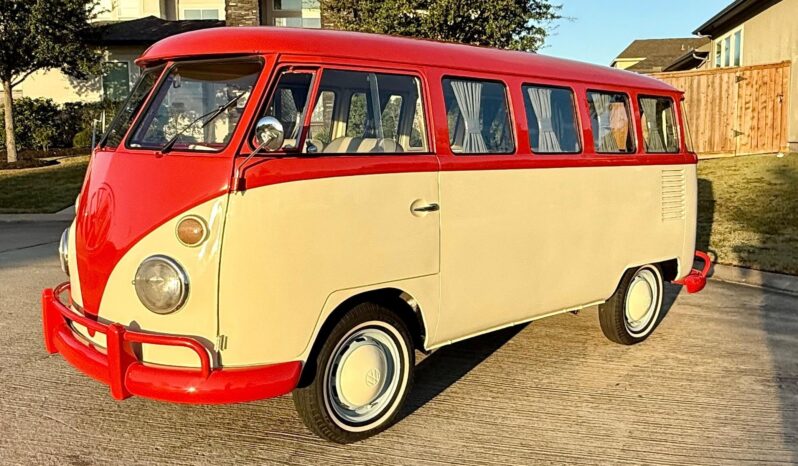 								1975 Volkswagen Bus full									