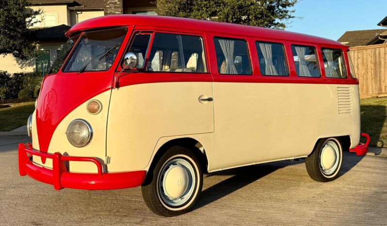 								1975 Volkswagen Bus full									
