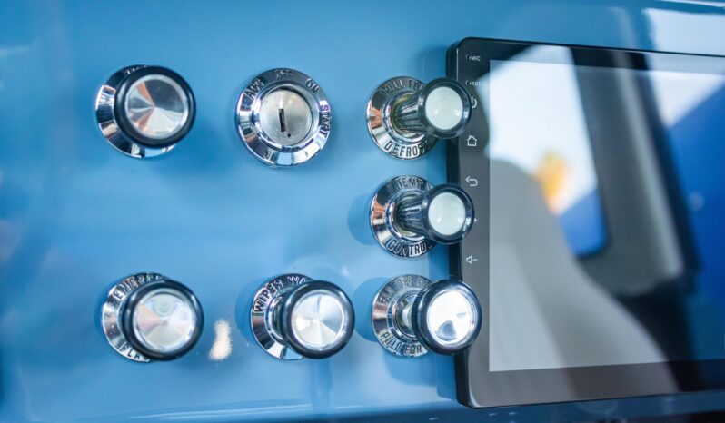 								1969 Ford Bronco Manual full									