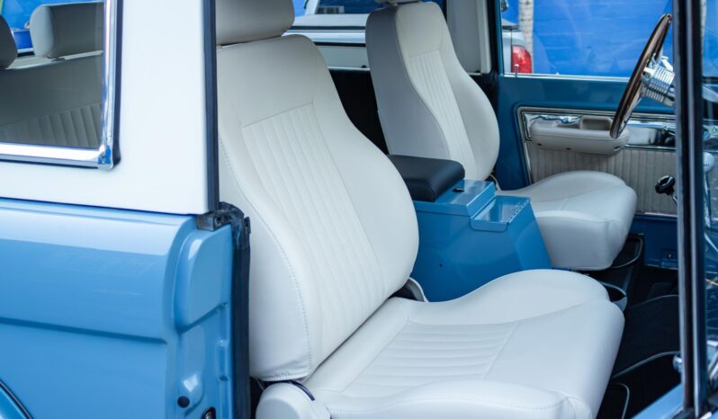 								1969 Ford Bronco Manual full									