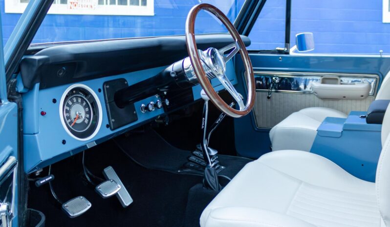 								1969 Ford Bronco Manual full									