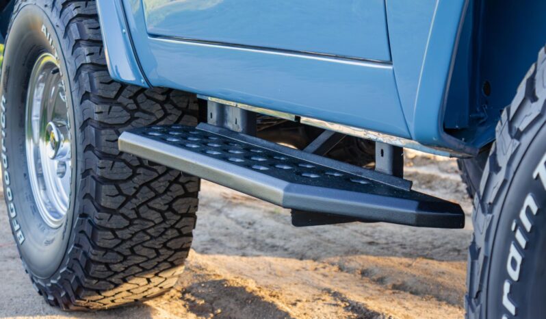 								1969 Ford Bronco Manual full									