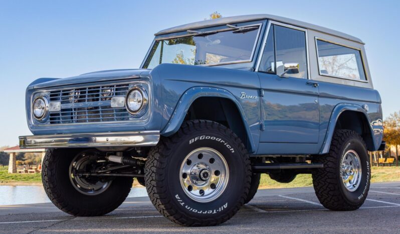 								1969 Ford Bronco Manual full									
