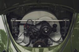 										1961 Volkswagen Beetle full									