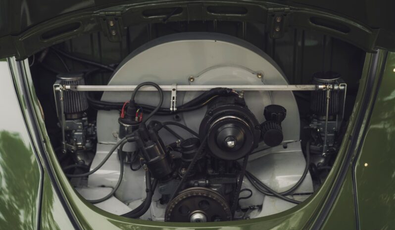 								1961 Volkswagen Beetle full									