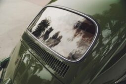 										1961 Volkswagen Beetle full									