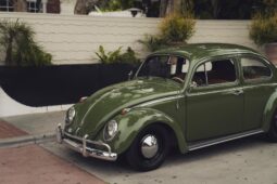 										1961 Volkswagen Beetle full									